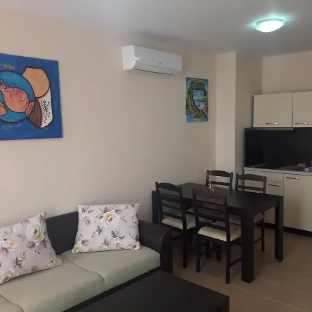 Апартамент Gradina Sunny Deluxe Созопол